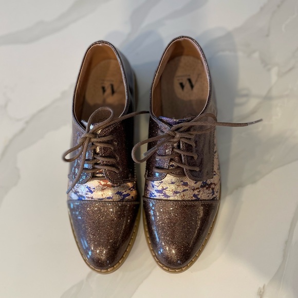 Vanessa Wu Derby Shoes - Picture 5 of 13